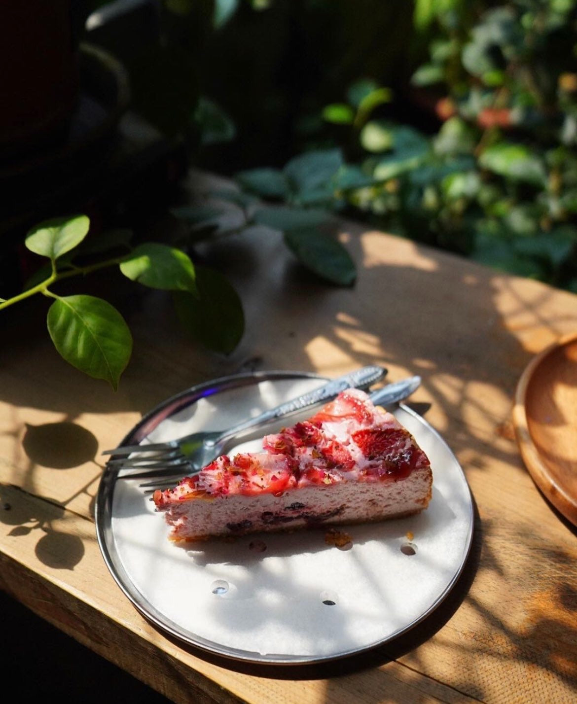 Rose Mixed Berry Cheesecake 玫莓醬蛋